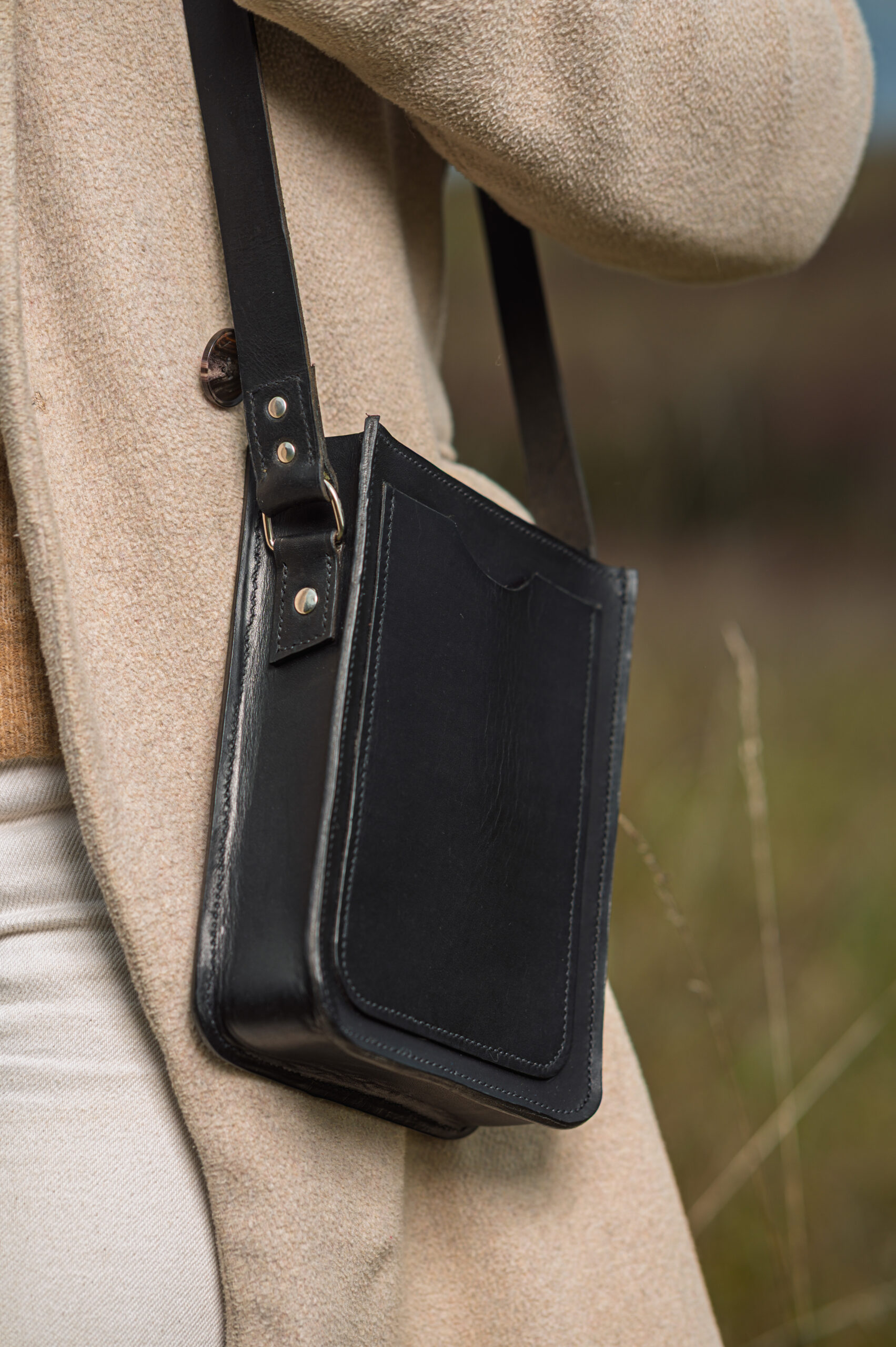 Sac brodé Ana – Image 4